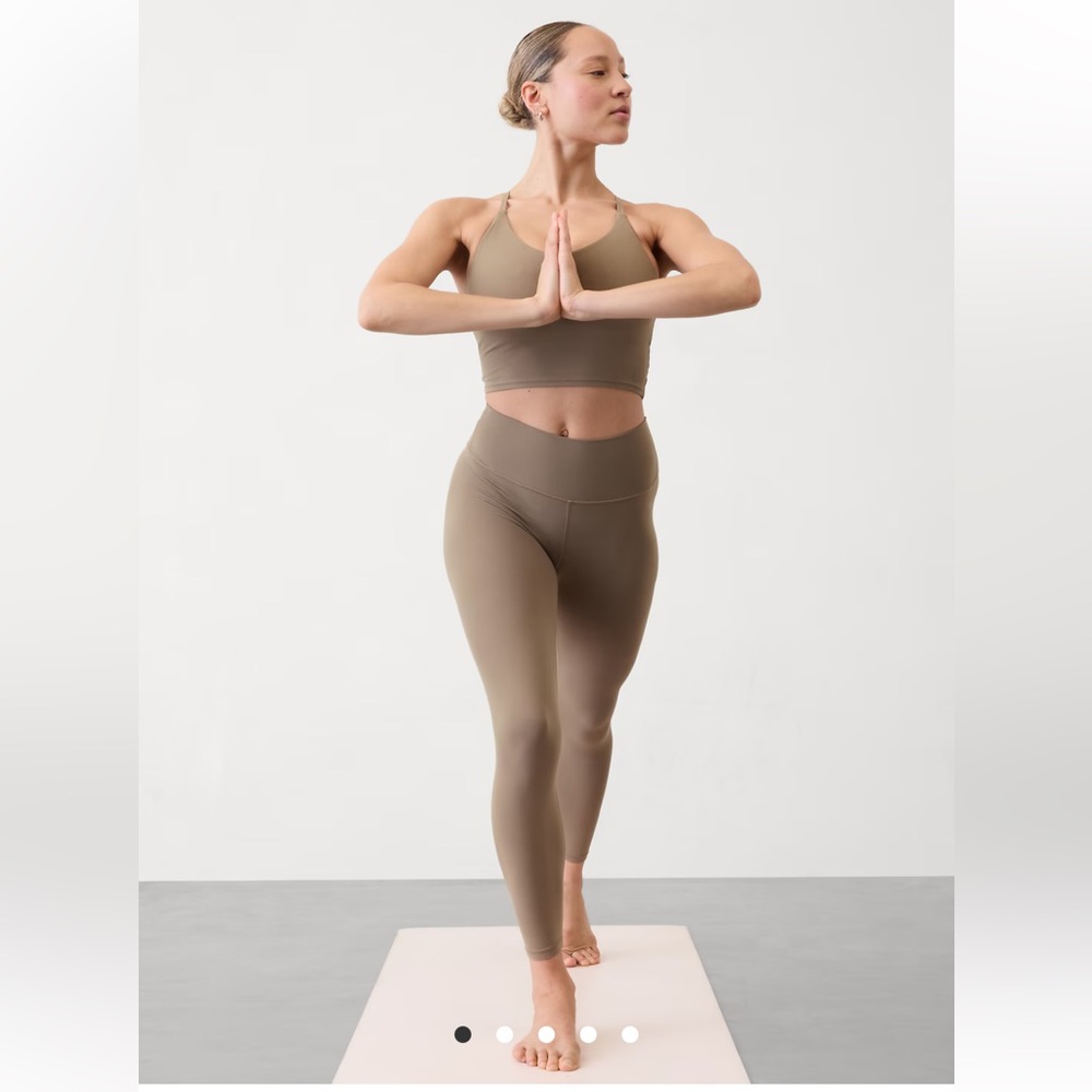 Women’s Athleta High Rise Transcend 7/8 leggings
